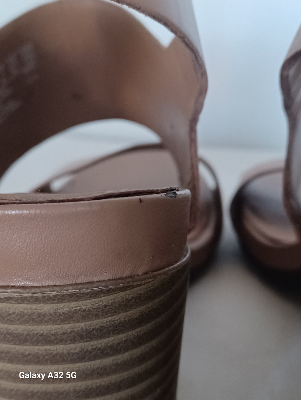 Clarks Womens Soft Collection Brown Leather,  Block 3.5 Heel Size 7 - Picture 7 of 10